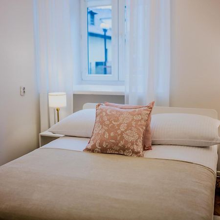 Native Apartments Skawinska 5 Cracovia Esterno foto