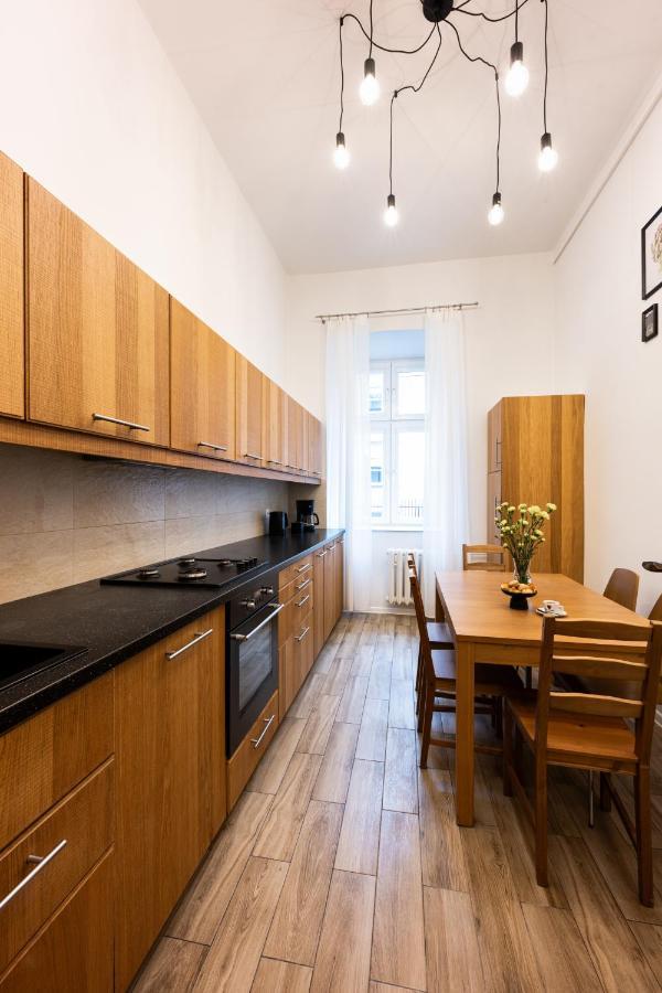 Native Apartments Skawinska 5 Cracovia Esterno foto